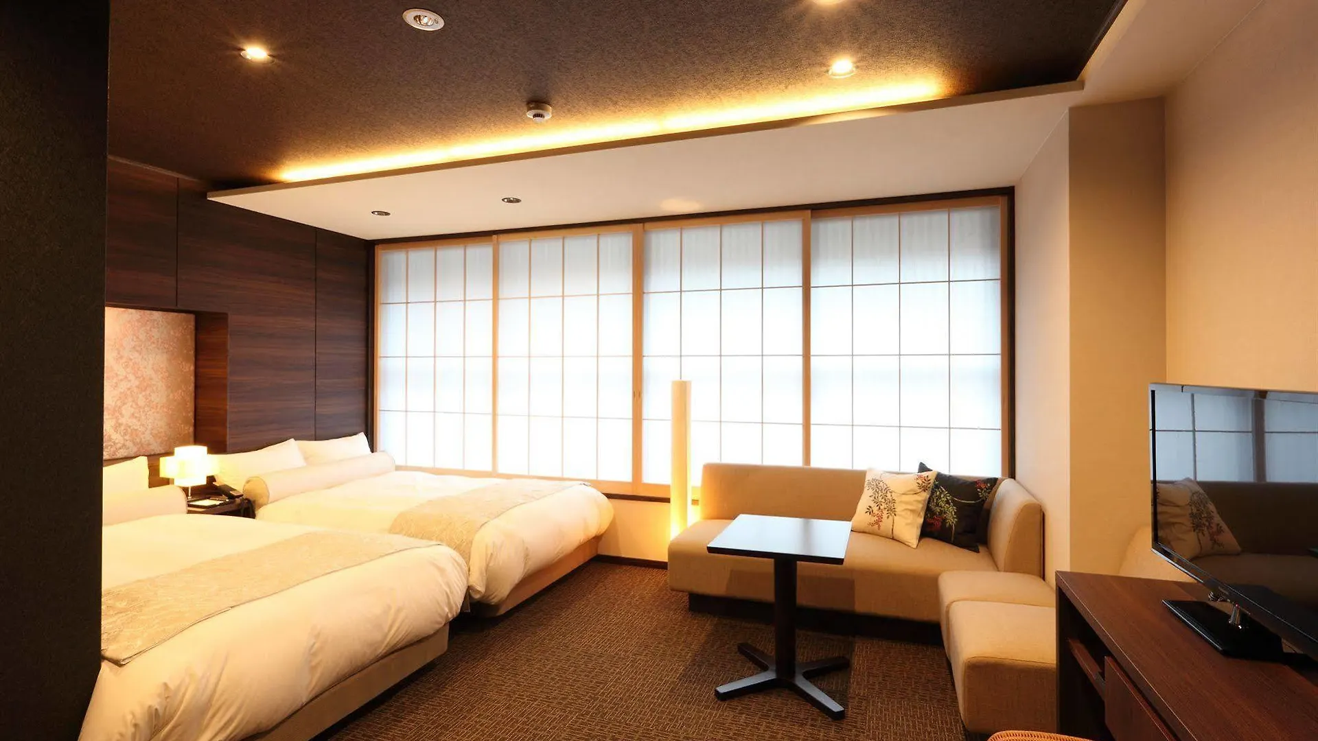 Gracevilla Nijo-Jo Castle Villa Aneyakoji Киото
